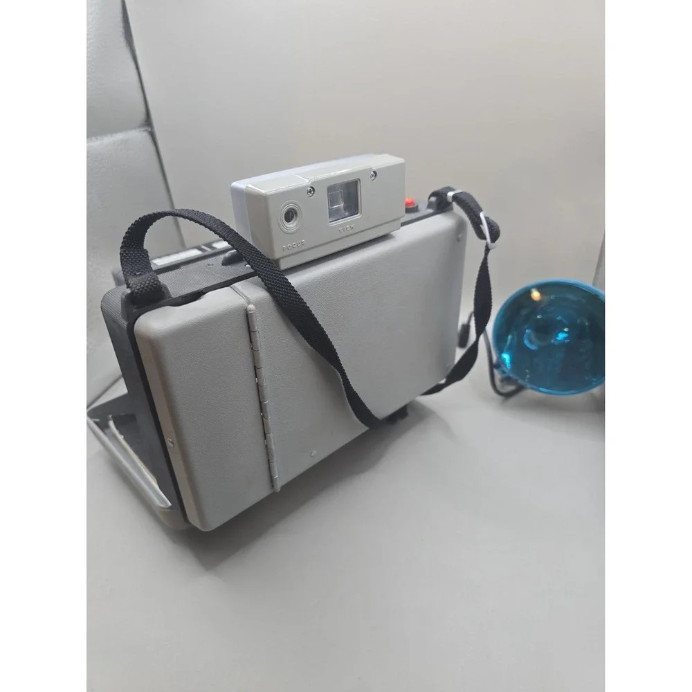 Polaroid Automatic 230 Land Camera w/ Flash Manual Case Lenses Film And Bag